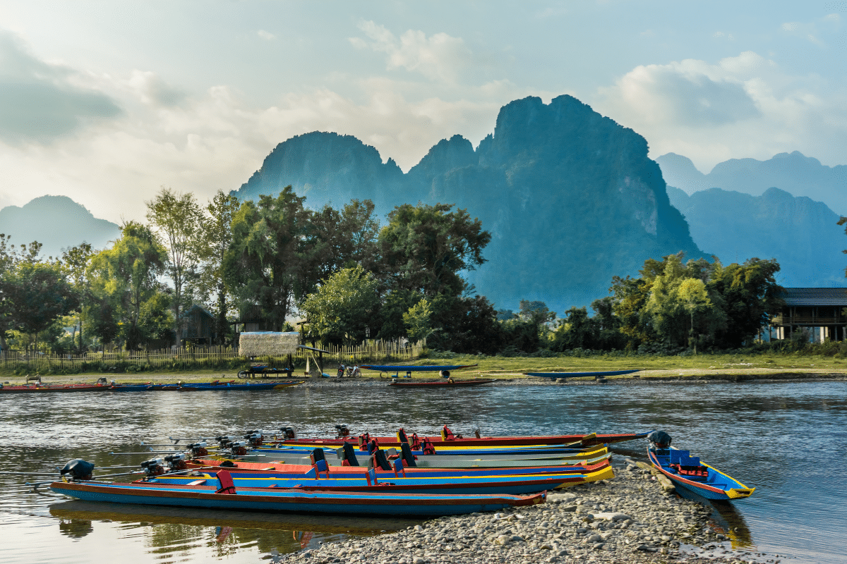 Laos na własną rękę Vang Vien